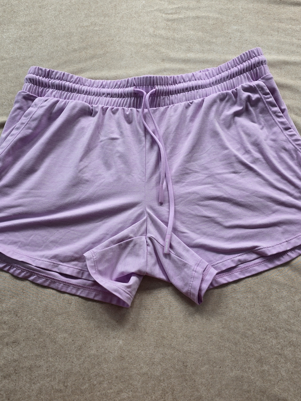 Reebok Lilac Purple Athletic Shorts Women’s Small Drawstring Pockets